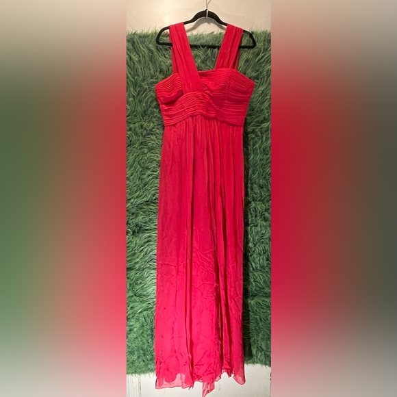 Size 12 Robert Rodriguez gown. Strong pink colour. - Picture 9 of 11